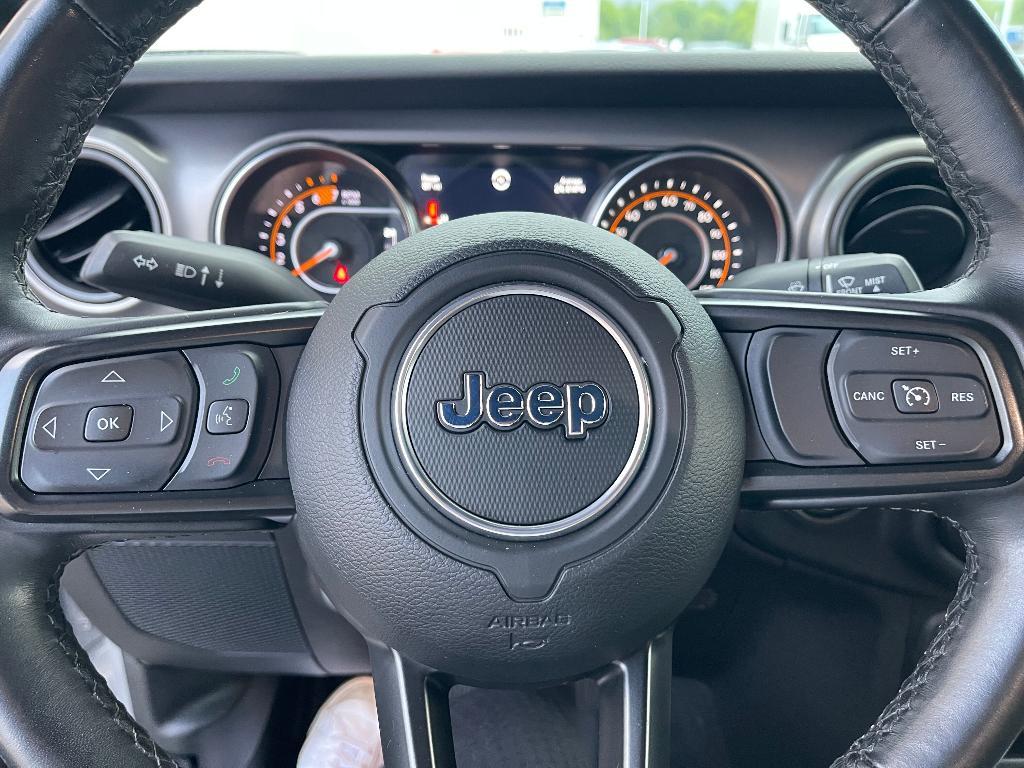 used 2021 Jeep Wrangler Unlimited car, priced at $27,989