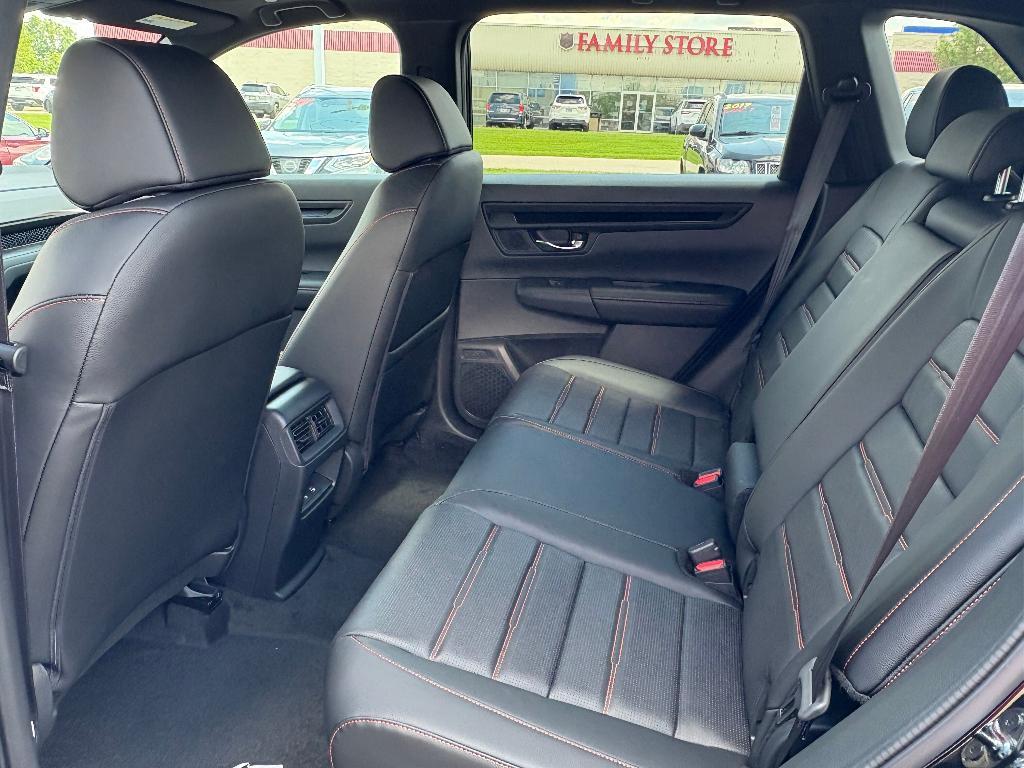 new 2026 Honda CR-V Hybrid car, priced at $39,628