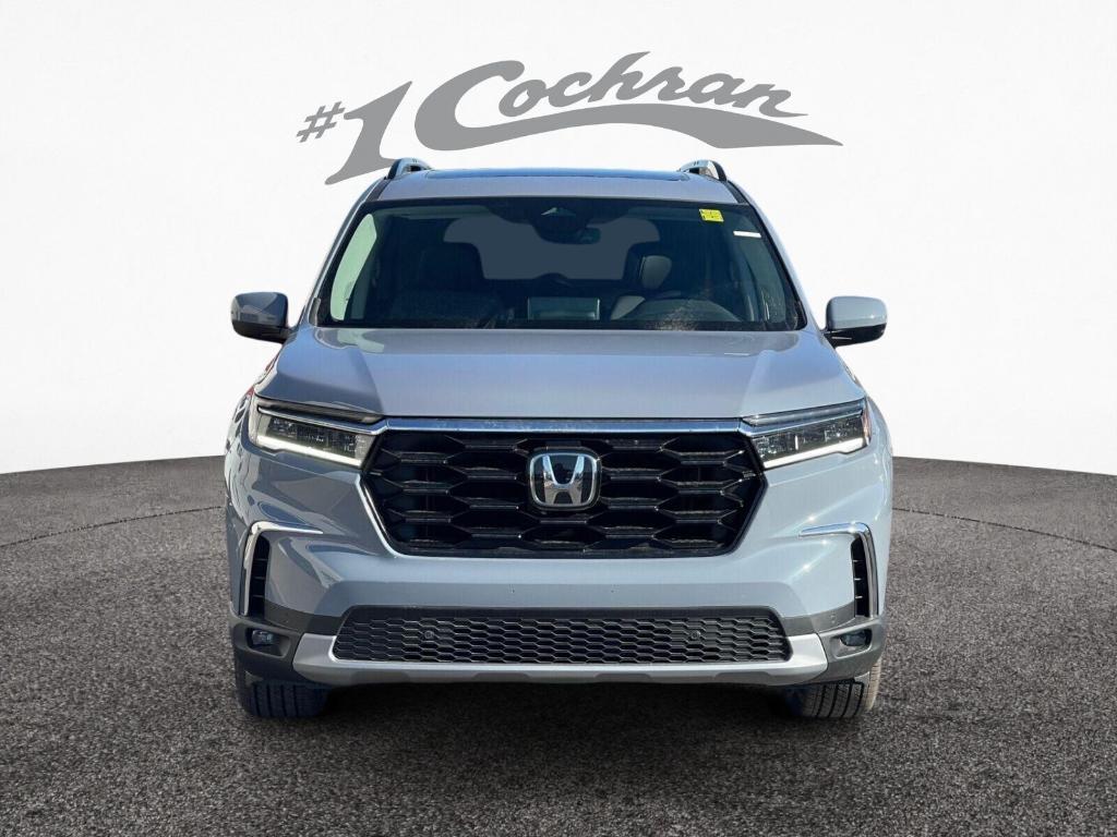 new 2025 Honda Pilot car, priced at $50,003