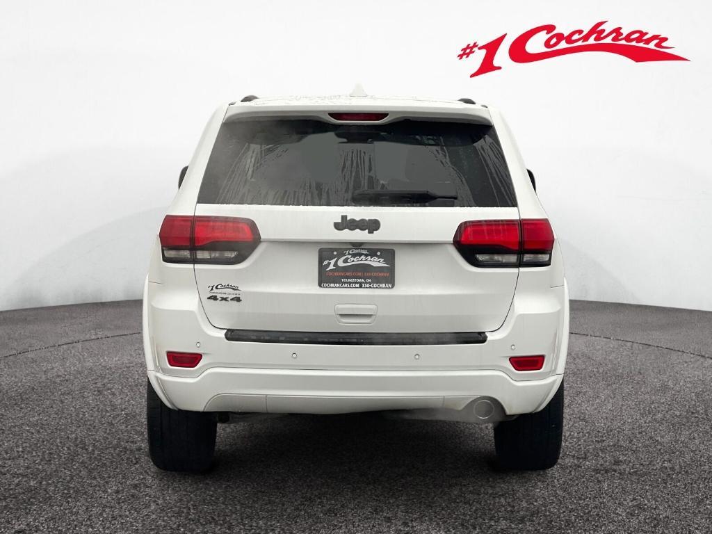 used 2017 Jeep Grand Cherokee car, priced at $13,900