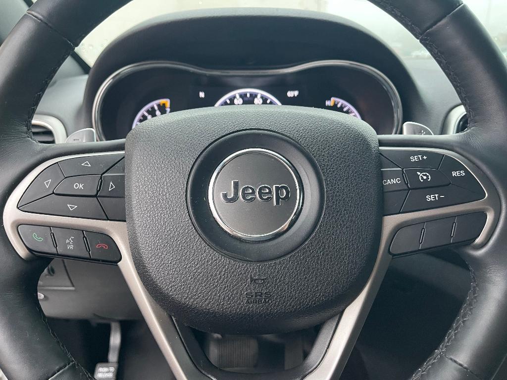 used 2017 Jeep Grand Cherokee car, priced at $14,800
