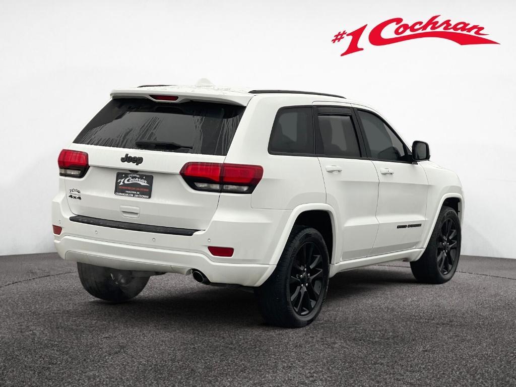 used 2017 Jeep Grand Cherokee car, priced at $13,900