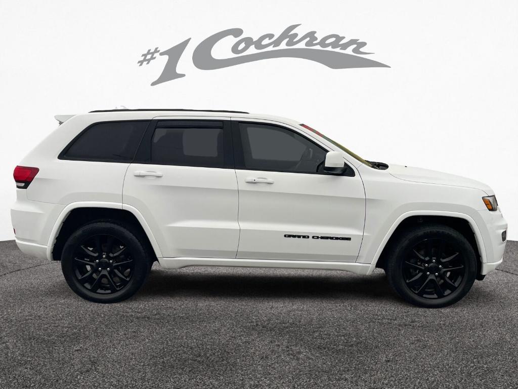 used 2017 Jeep Grand Cherokee car, priced at $14,800