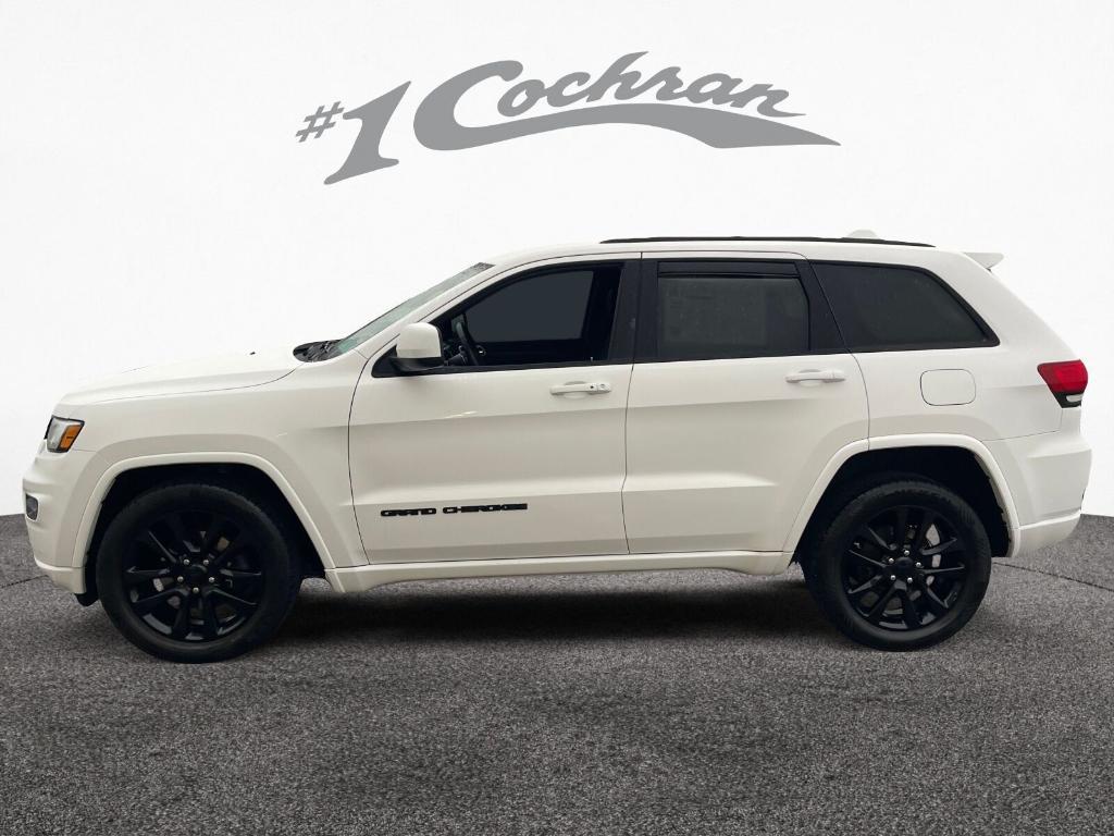 used 2017 Jeep Grand Cherokee car, priced at $14,800