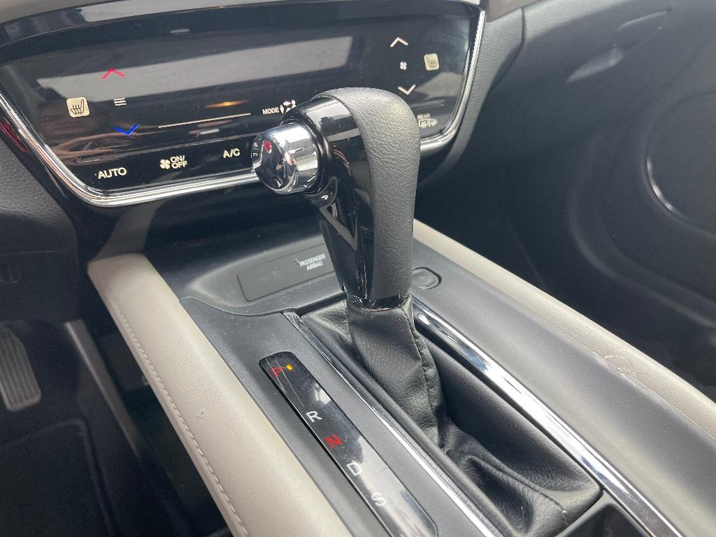 used 2022 Honda HR-V car, priced at $21,307