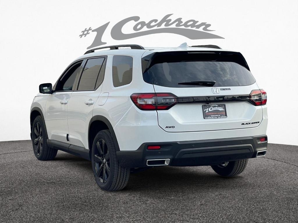 new 2025 Honda Pilot car, priced at $52,674