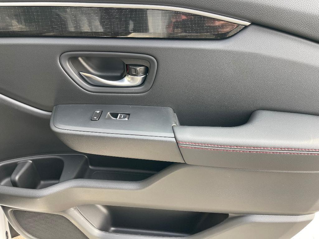 new 2025 Honda Pilot car, priced at $52,674