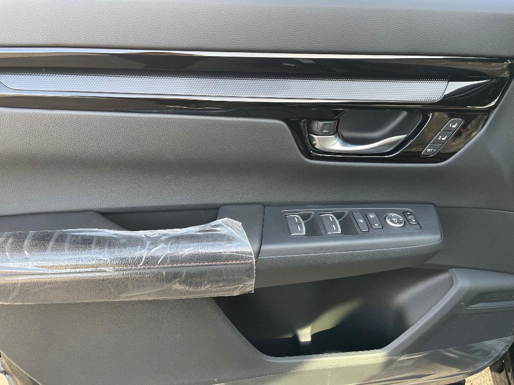 new 2026 Honda CR-V Hybrid car, priced at $40,758