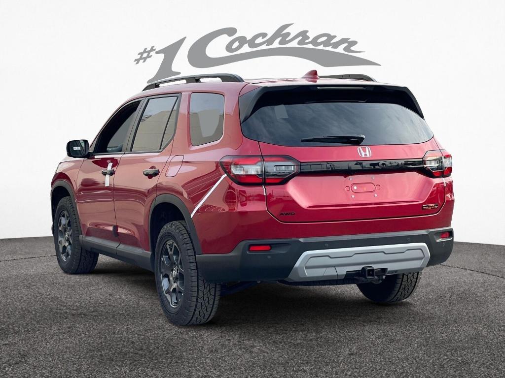 new 2025 Honda Pilot car, priced at $49,805
