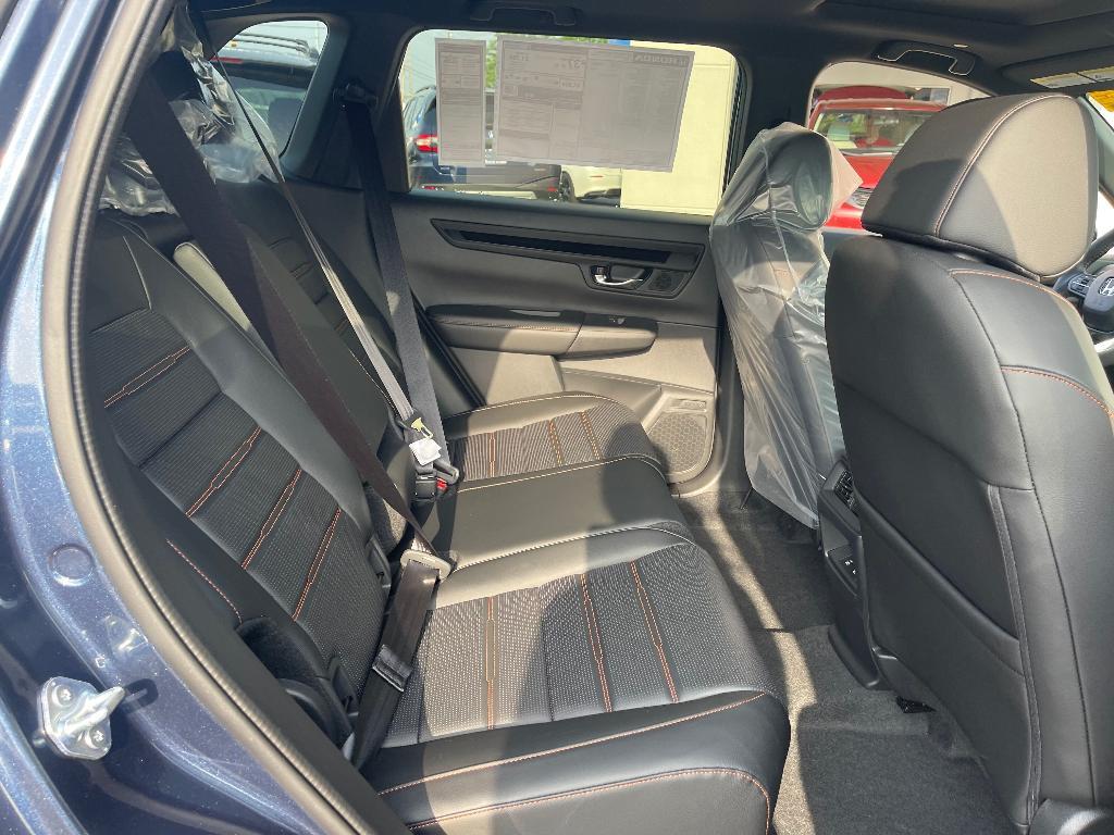 new 2026 Honda CR-V Hybrid car, priced at $39,683