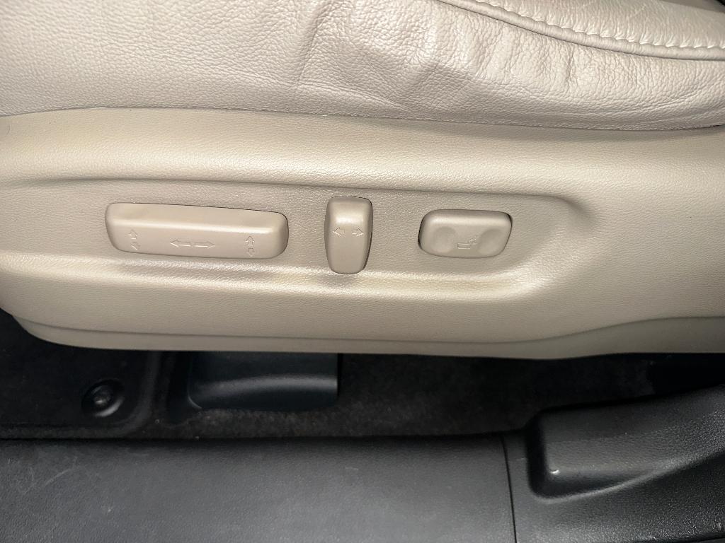 used 2022 Honda Pilot car, priced at $35,800