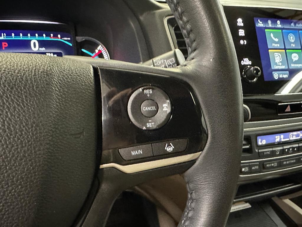 used 2022 Honda Pilot car, priced at $35,800