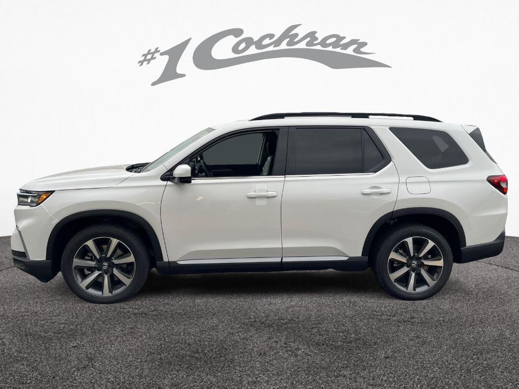 new 2025 Honda Pilot car, priced at $50,704