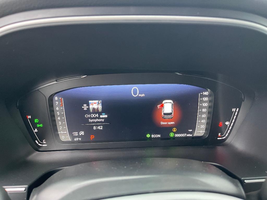 new 2025 Honda Pilot car, priced at $50,704