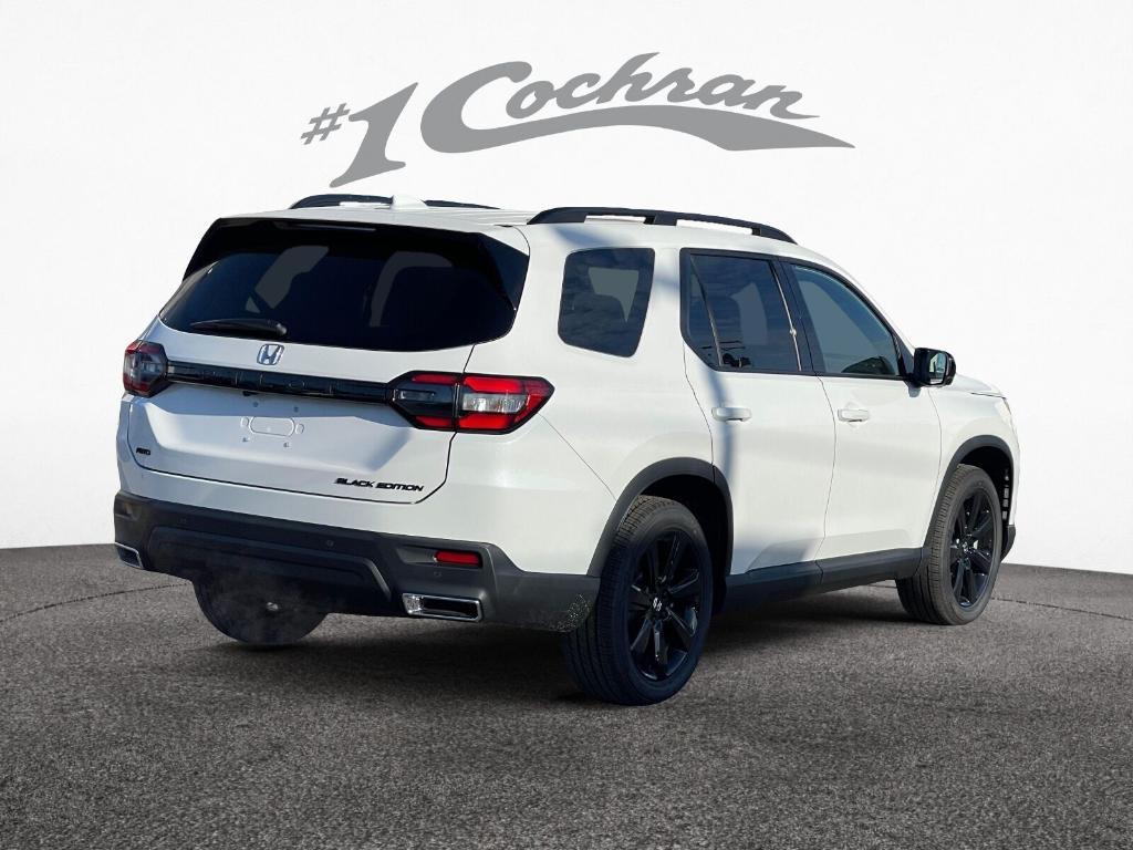 new 2025 Honda Pilot car, priced at $54,985