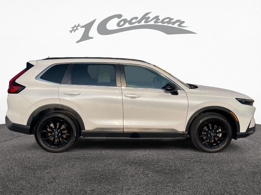 used 2025 Honda CR-V Hybrid car, priced at $38,500