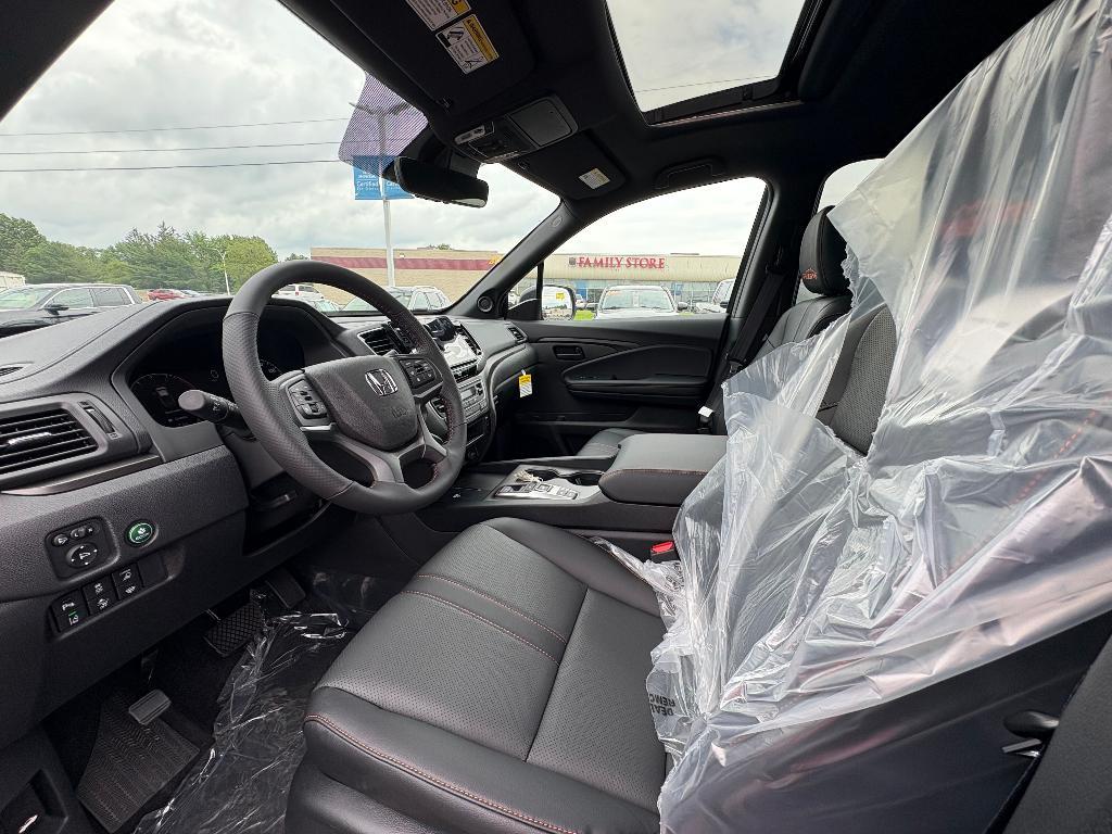 new 2025 Honda Ridgeline car, priced at $44,079