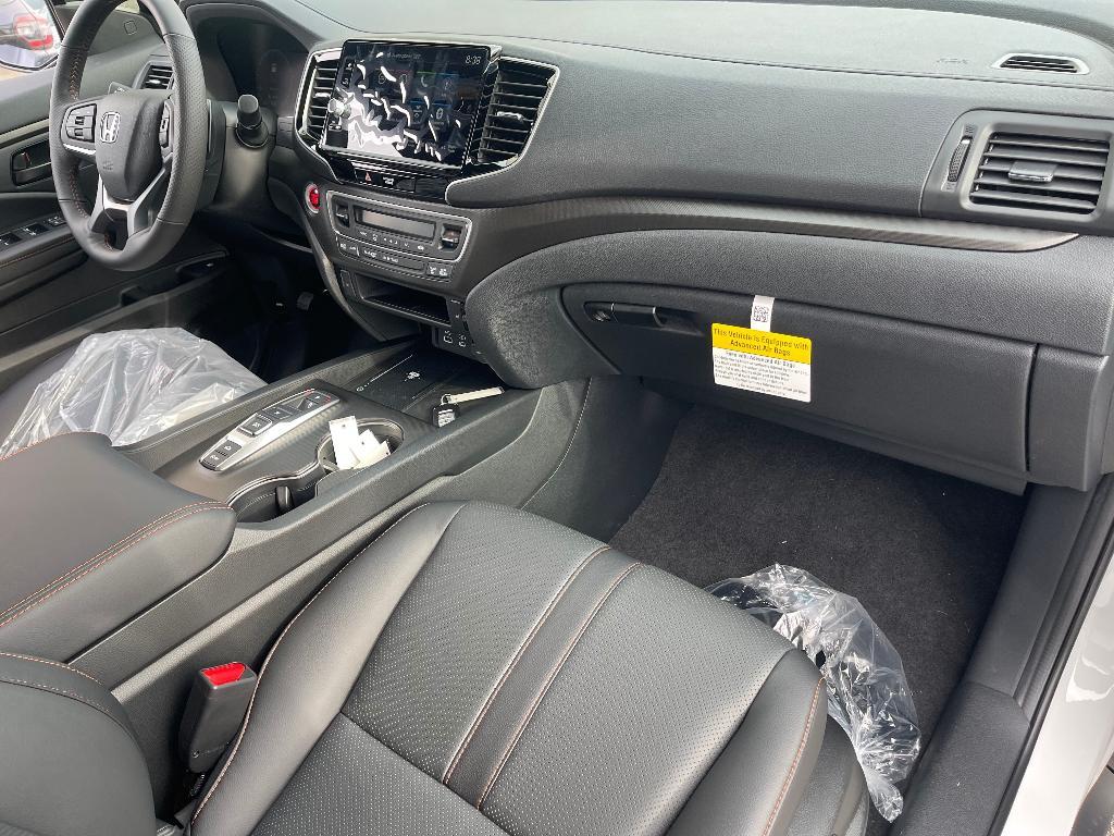 new 2025 Honda Ridgeline car, priced at $43,193
