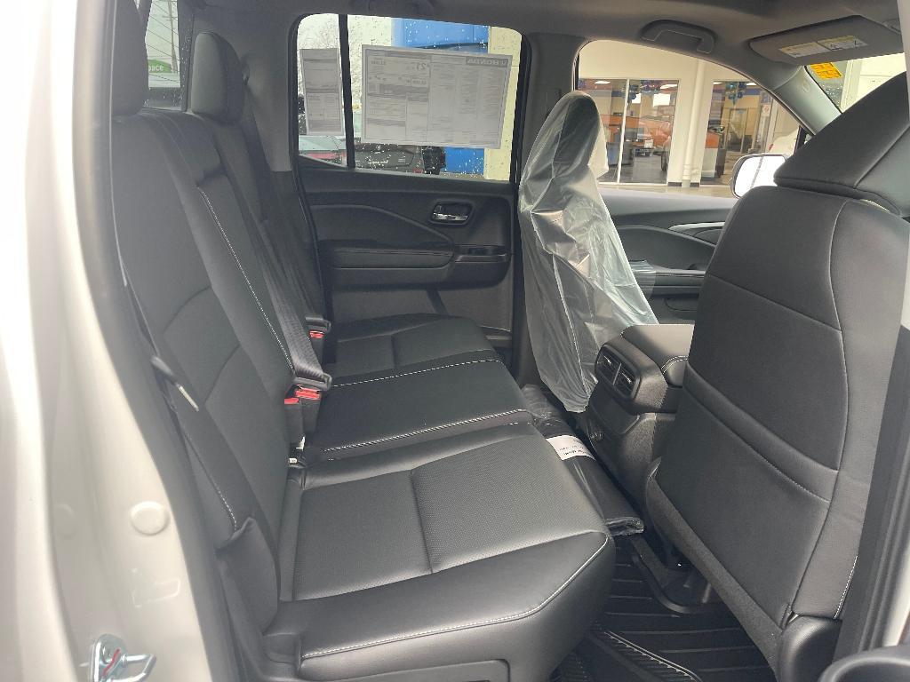 new 2025 Honda Ridgeline car, priced at $40,792