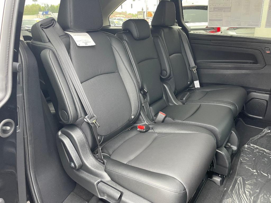 new 2025 Honda Odyssey car, priced at $43,805