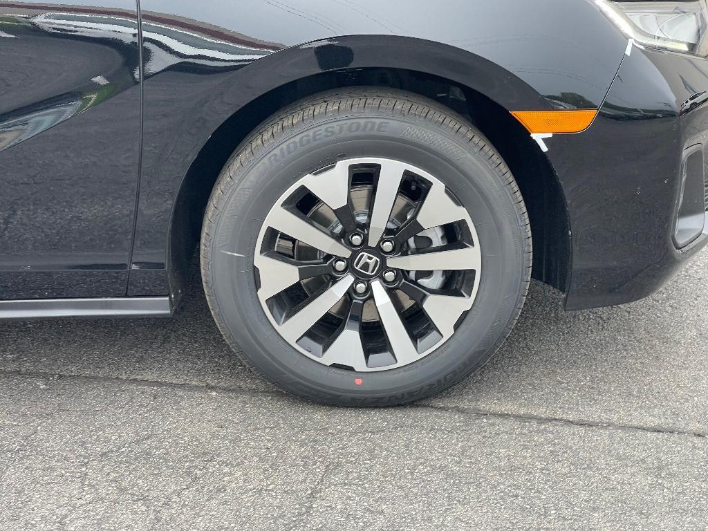 new 2025 Honda Odyssey car, priced at $43,805