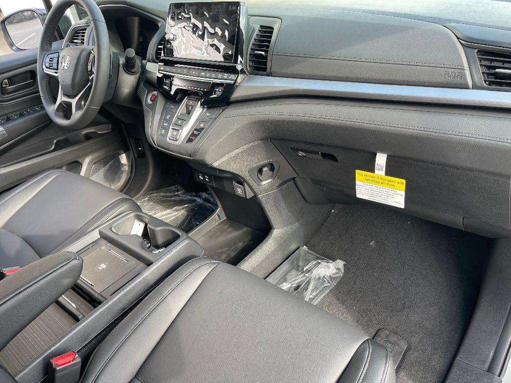 new 2025 Honda Odyssey car, priced at $42,050