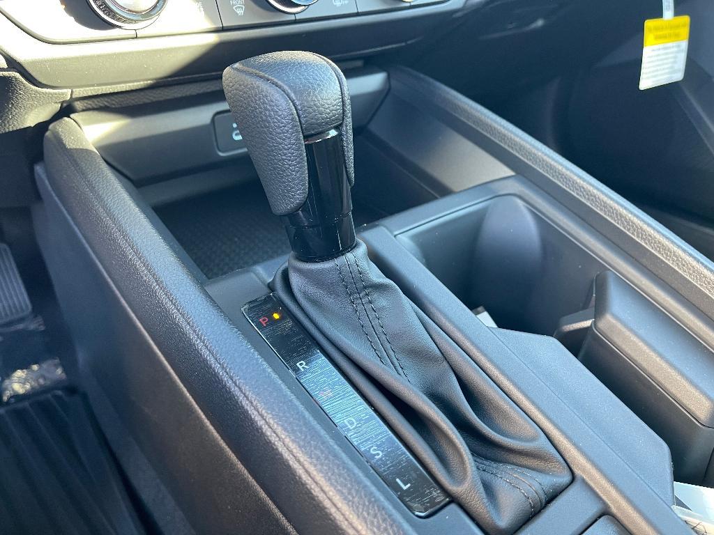 new 2025 Honda Accord car, priced at $30,374
