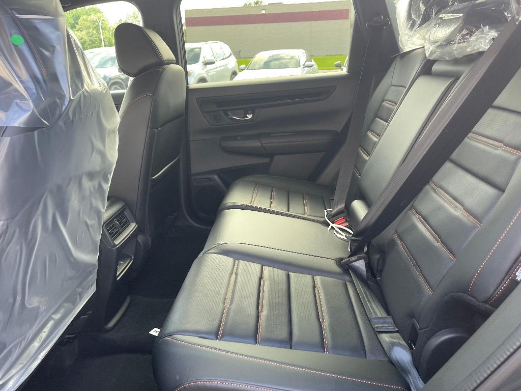 new 2026 Honda CR-V Hybrid car, priced at $39,628