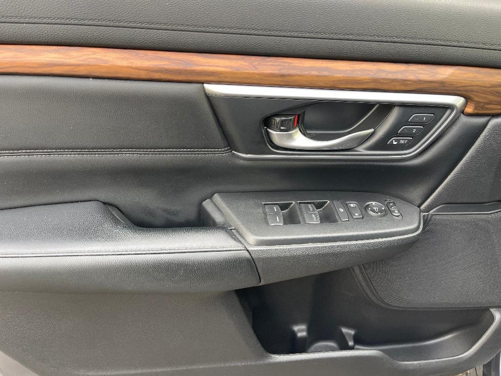 used 2021 Honda CR-V car, priced at $29,700