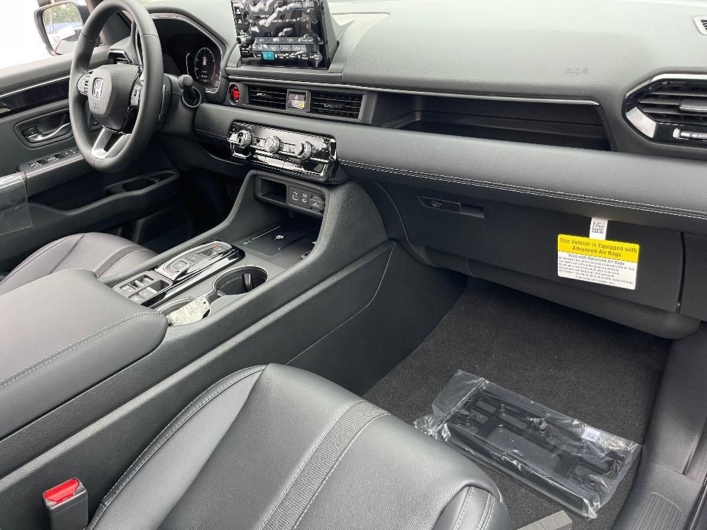 new 2025 Honda Pilot car, priced at $44,915
