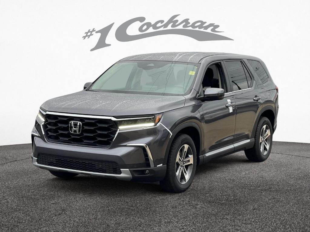 new 2025 Honda Pilot car, priced at $44,915