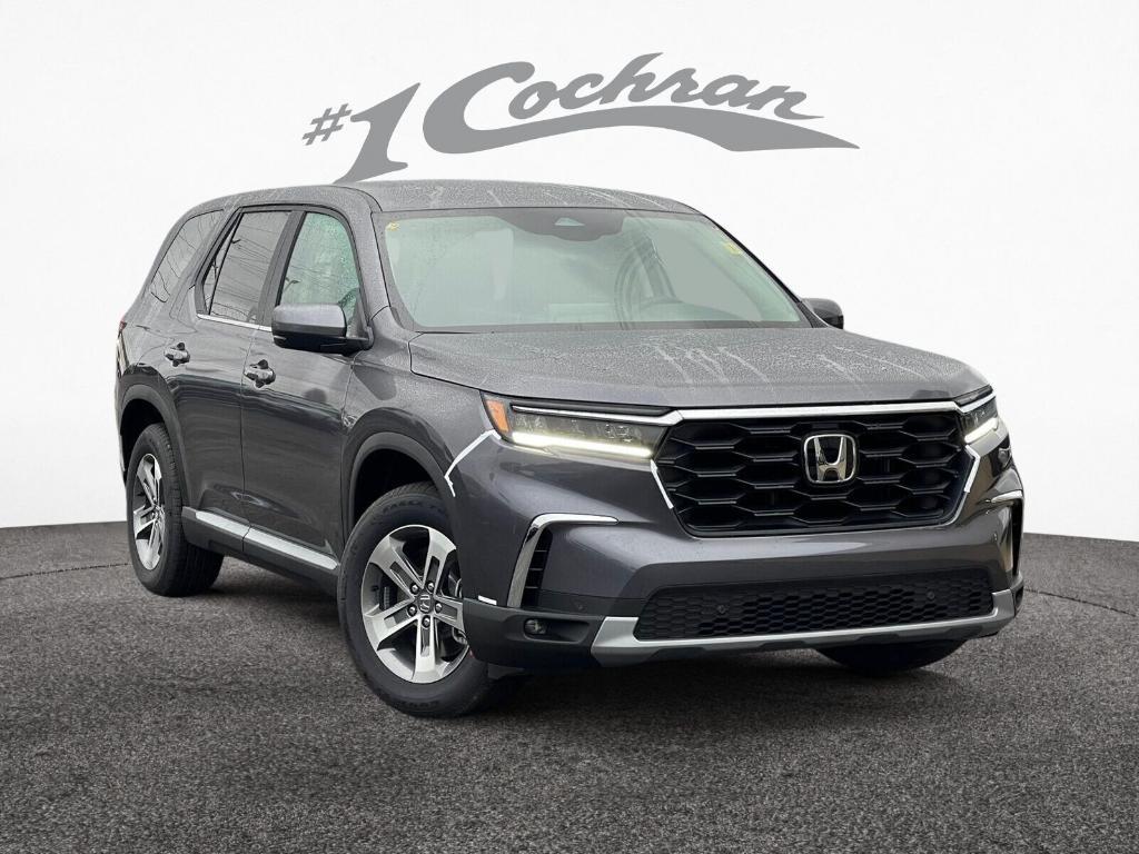 new 2025 Honda Pilot car, priced at $44,915