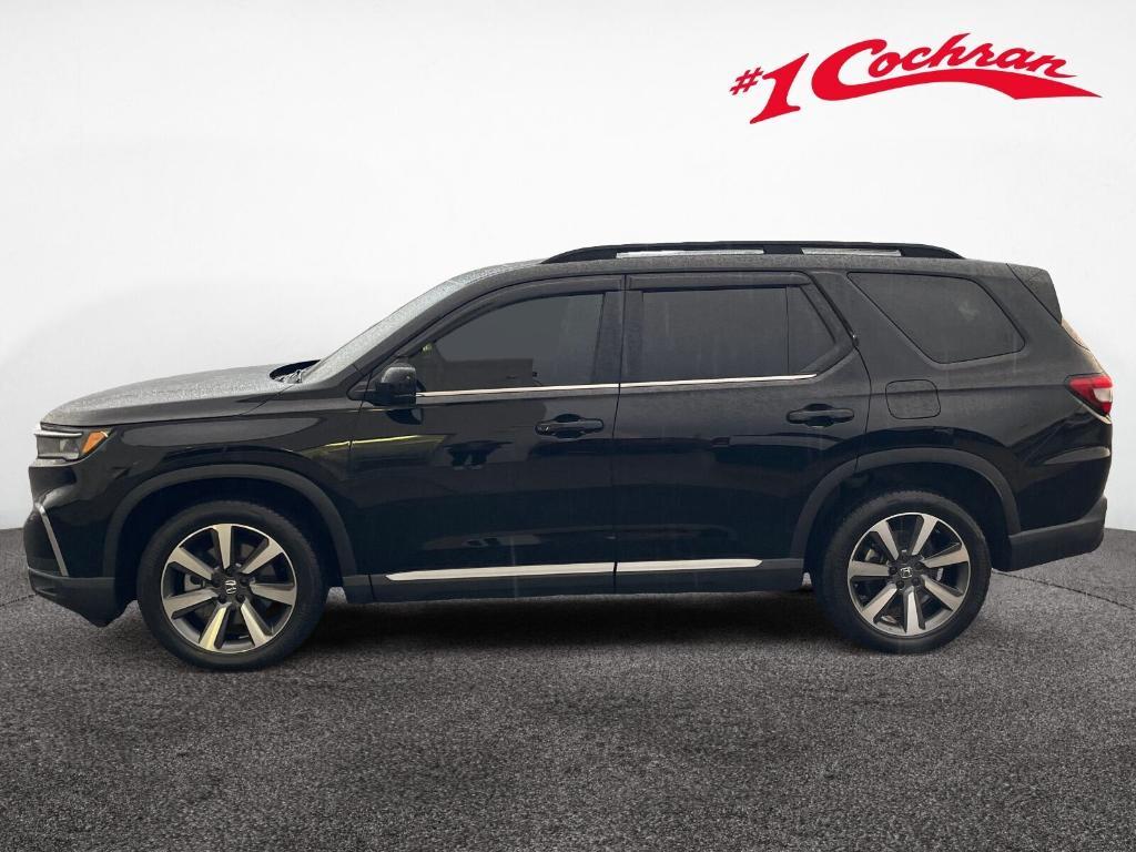 new 2024 Honda Pilot car, priced at $50,375