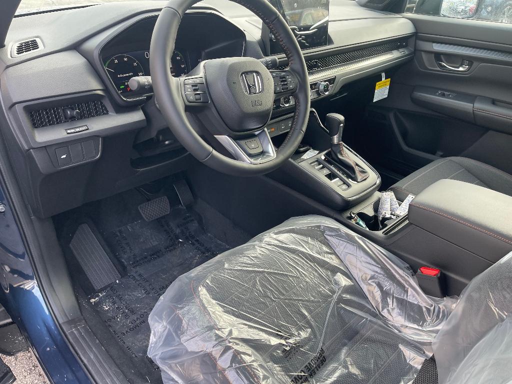 new 2026 Honda CR-V Hybrid car, priced at $40,195