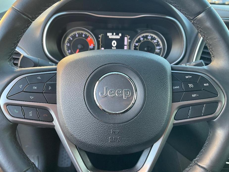 used 2019 Jeep Cherokee car, priced at $14,864