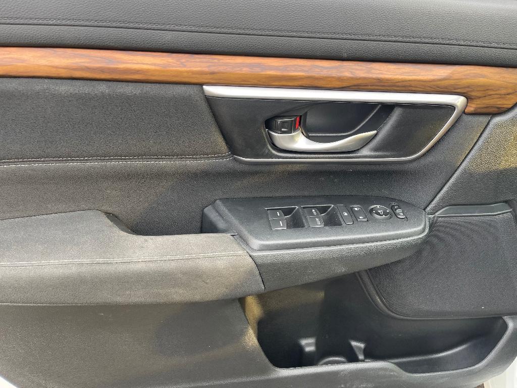 used 2018 Honda CR-V car, priced at $21,807