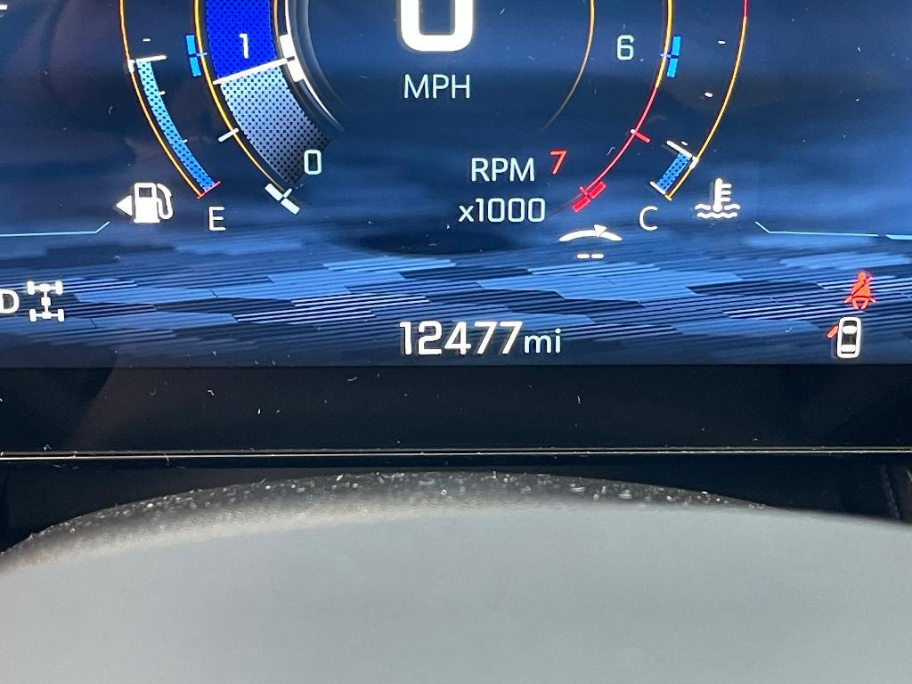 used 2025 Chevrolet Equinox car, priced at $30,200