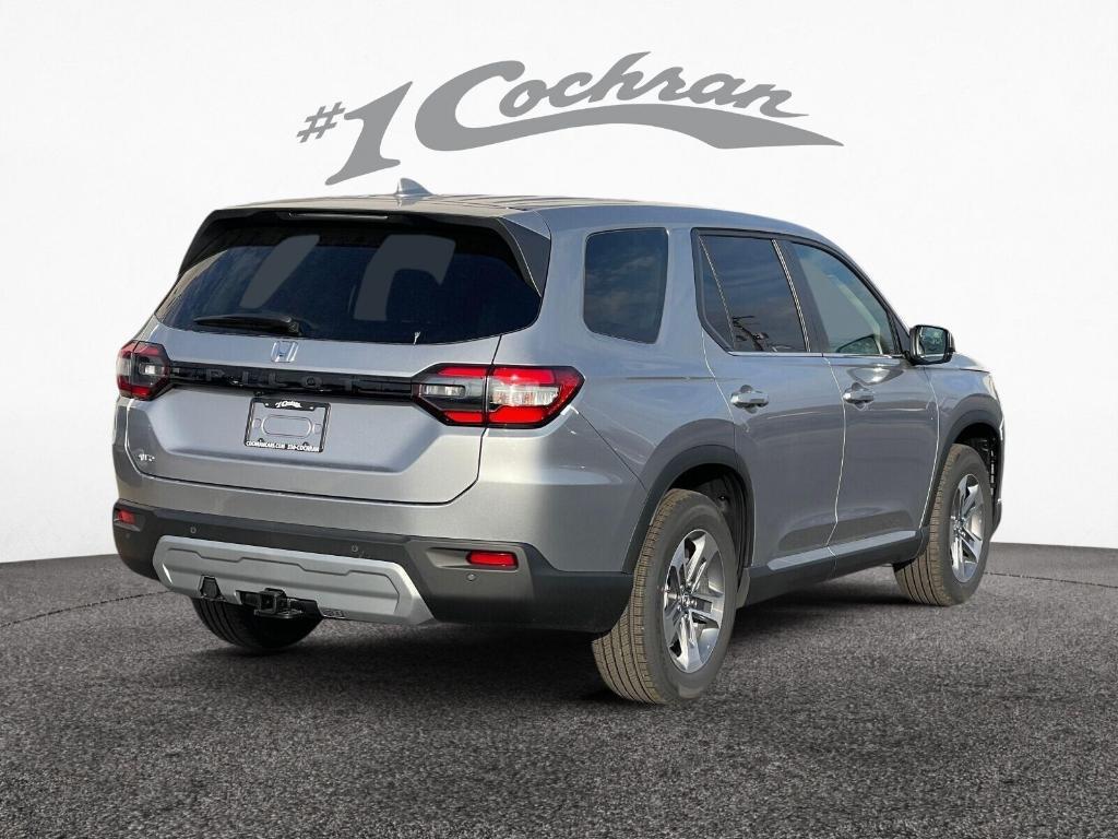 new 2025 Honda Pilot car, priced at $44,368