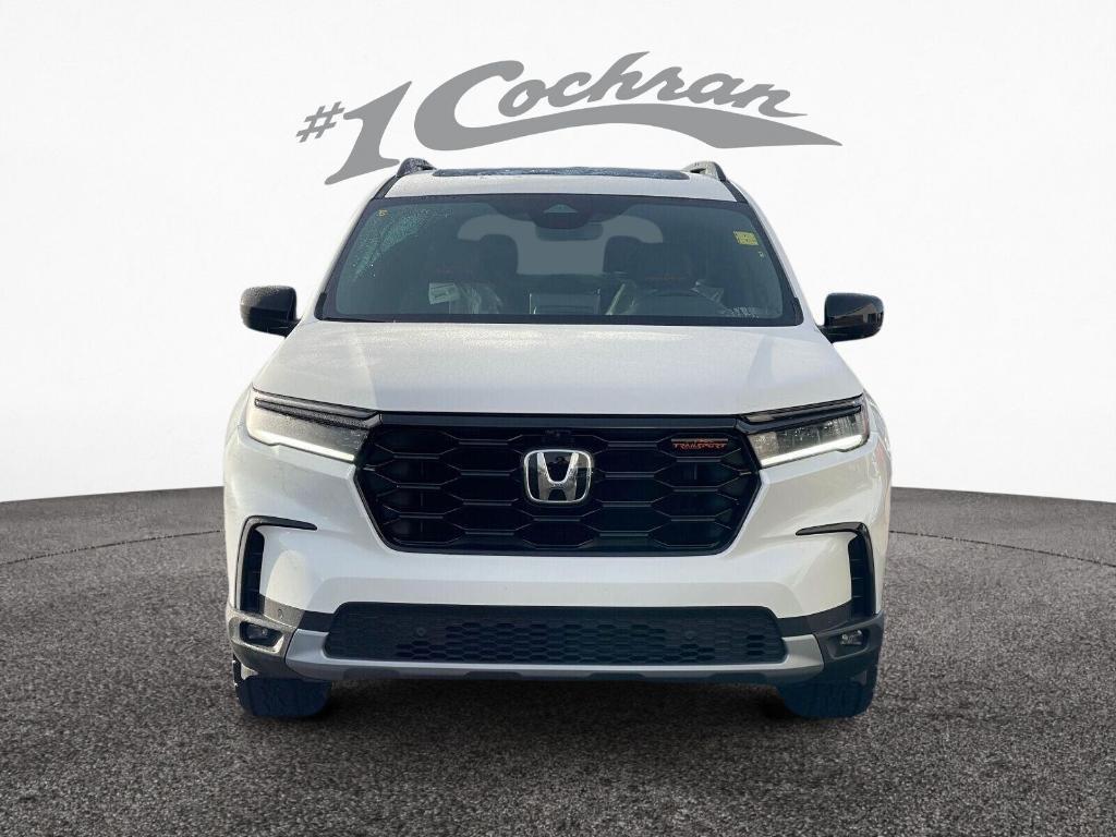 new 2025 Honda Pilot car, priced at $49,186
