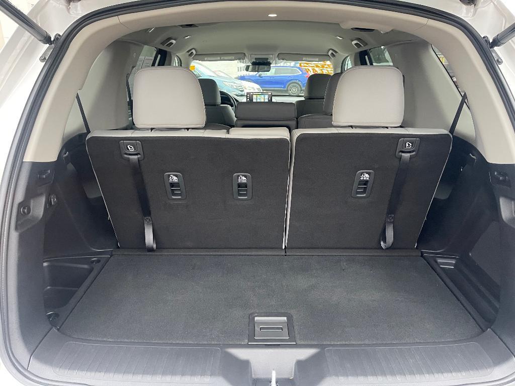 used 2023 Honda Pilot car, priced at $36,897