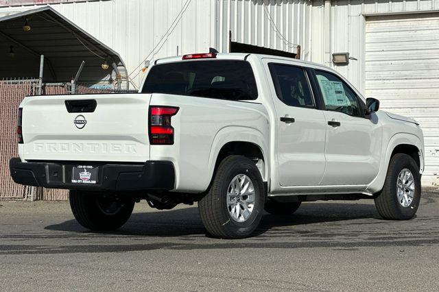 new 2025 Nissan Frontier car
