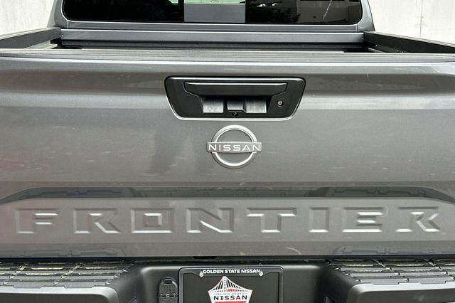 new 2025 Nissan Frontier car