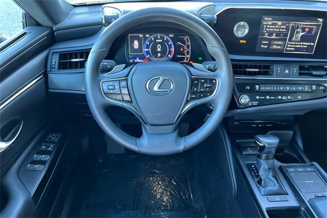 used 2022 Lexus ES 350 car, priced at $31,590