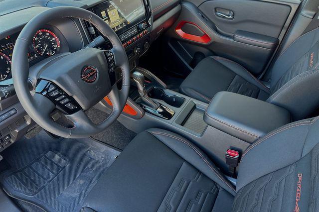 new 2025 Nissan Frontier car