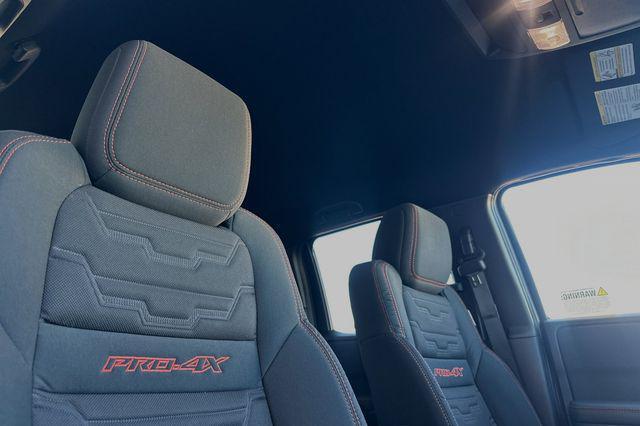 new 2025 Nissan Frontier car