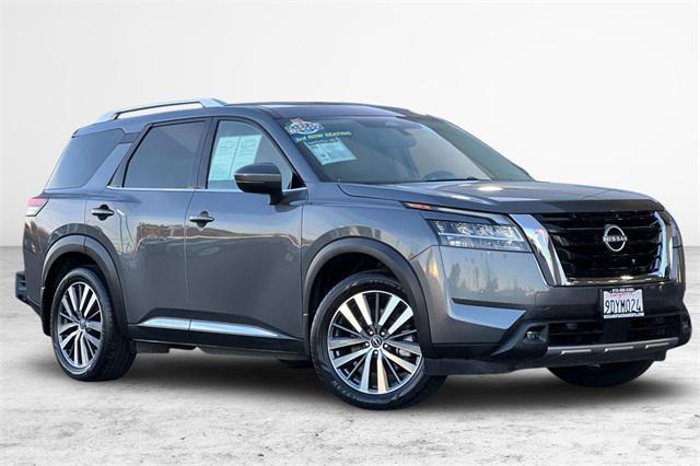 used 2022 Nissan Pathfinder car, priced at $28,990