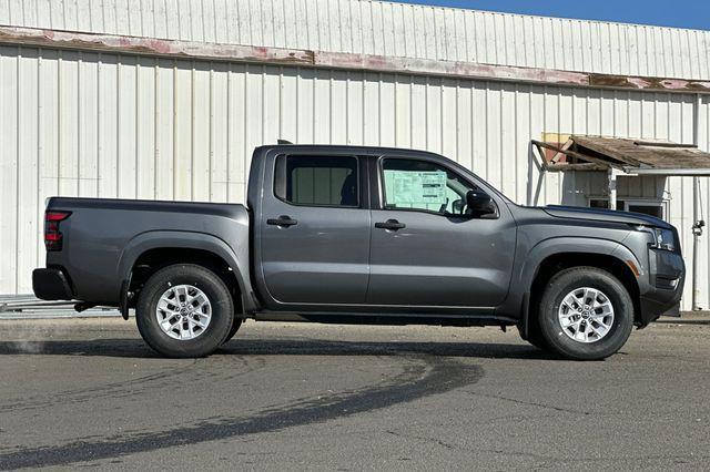 new 2025 Nissan Frontier car