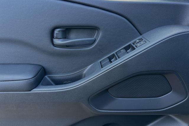 new 2025 Nissan Frontier car
