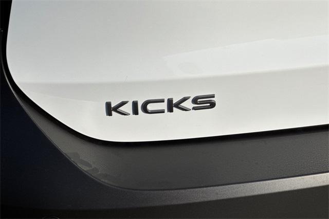 new 2025 Nissan Kicks car, priced at $24,475