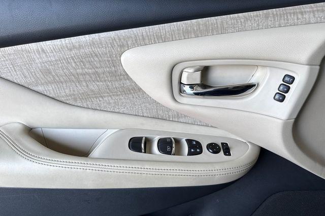 used 2023 Nissan Murano car, priced at $23,990